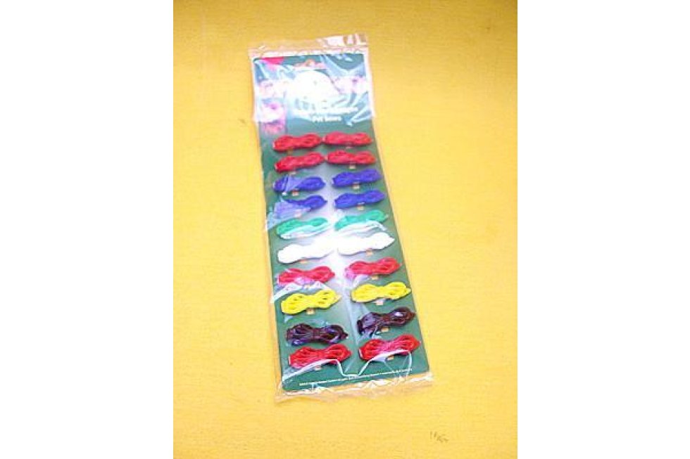 Strikjes plastic p/20 op kaart