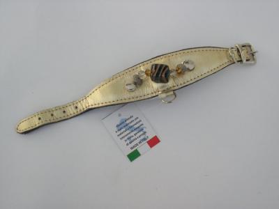 Halsband goud lak/leer