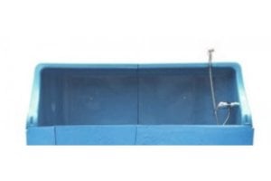 Spatwand GR + kraan voor Hondenbad